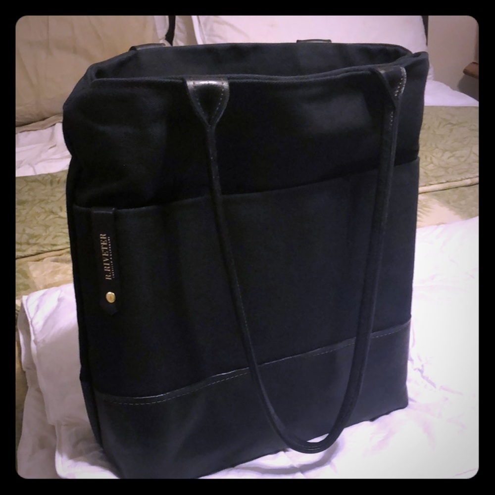 The Grant tote bag: R.Riveter-Signature Collection